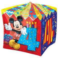 Ultra Shape Cube Mickey Age 4(Helium) - 15 Inches